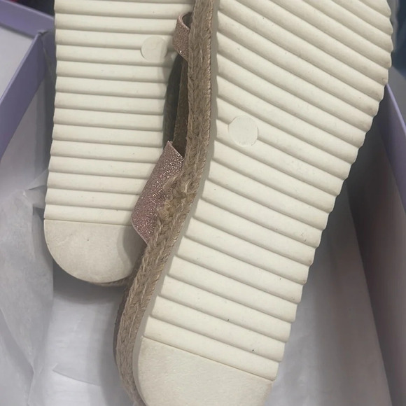 Madden Girl Metallic Rose Gold Espadrilles Sandal Size 7.5 platform - Picture 14 of 16